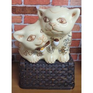 Rare Vintage Cat Statue